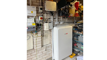 SolarEdge | 10kWh battery | M29 7QD